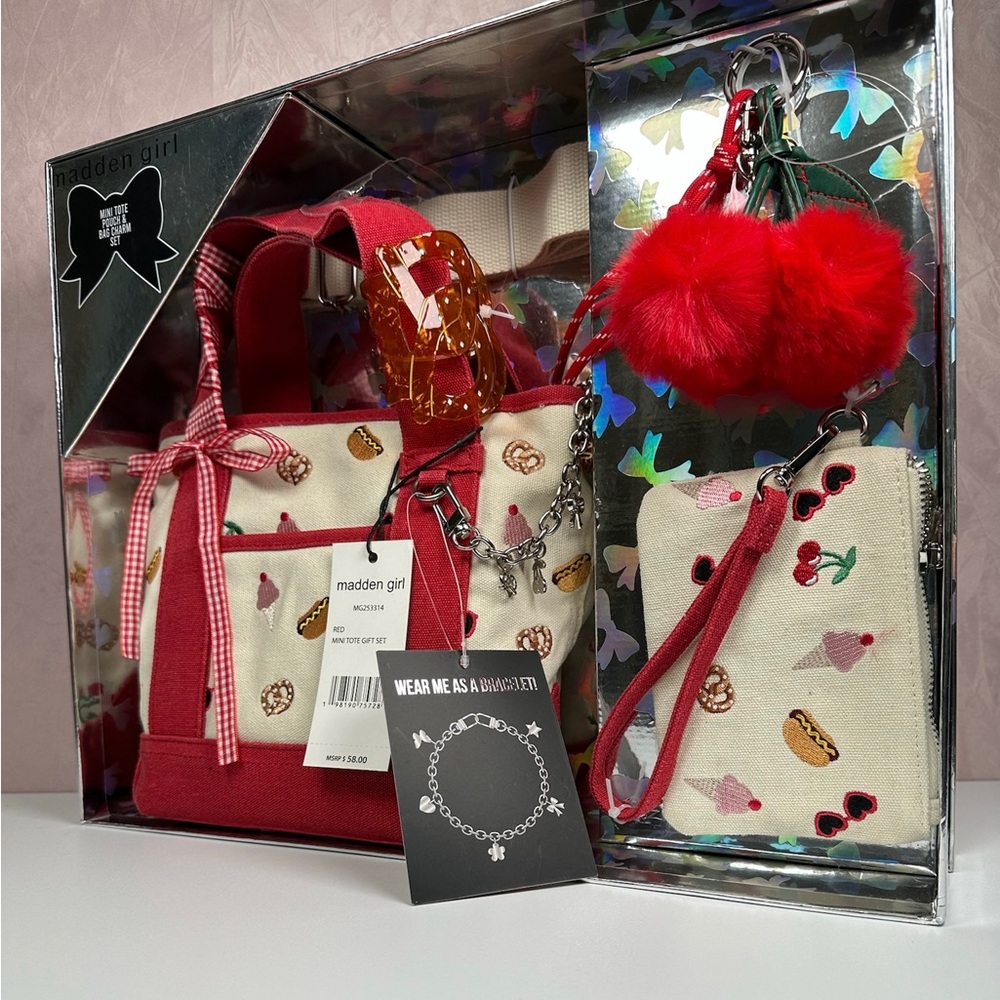 Madden Girl Red and Cream Food Patterned Mini Tote Gift Set - Picture 5 of 11